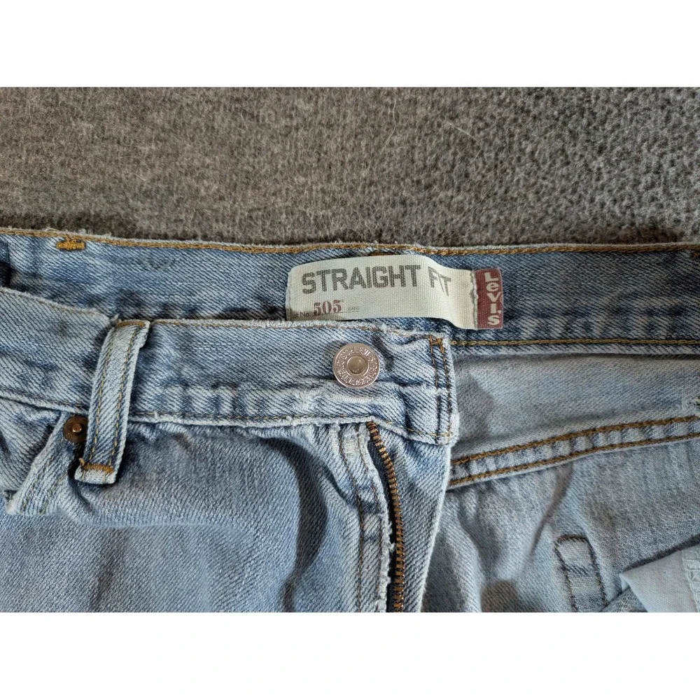 Levi's 505 Men's 29x32‎ Regular Fit Straight Leg Light Denim USA 90s Vintage